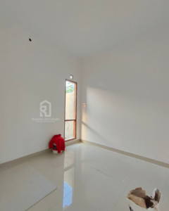 RUMAH 600 METER KE JALAN PARANGTRITIS KM 11