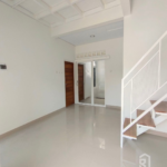 RUMAH BONUS MEZZANINE DI SELATAN KASONGAN